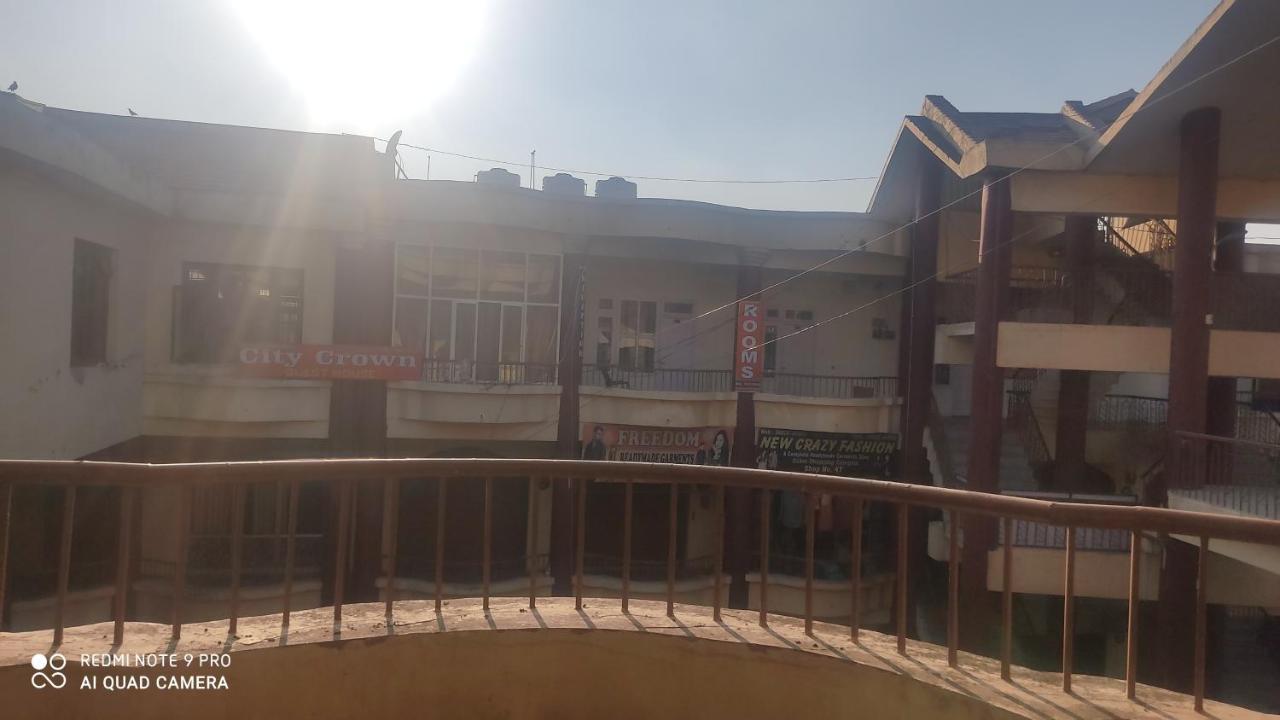 City Crown Guest House Sundarnagar Экстерьер фото