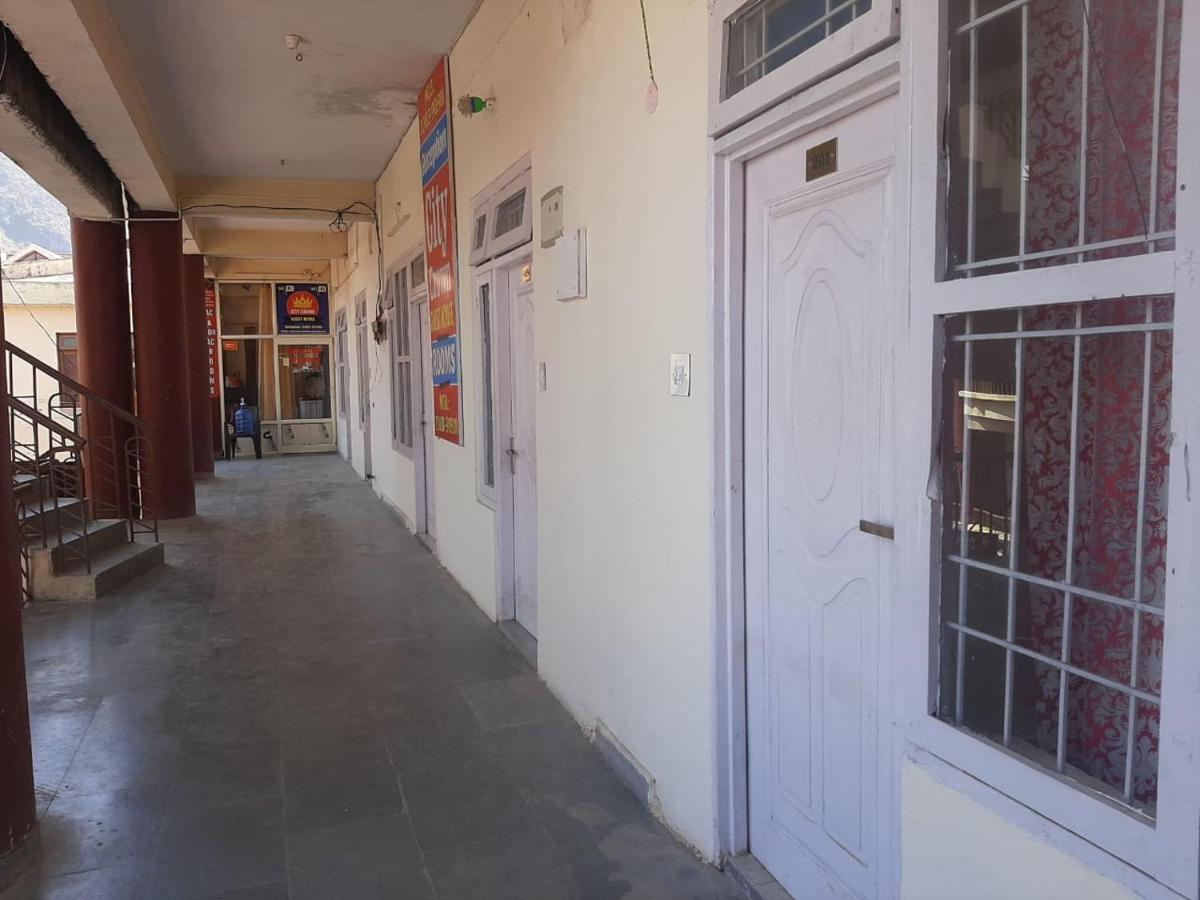 City Crown Guest House Sundarnagar Экстерьер фото