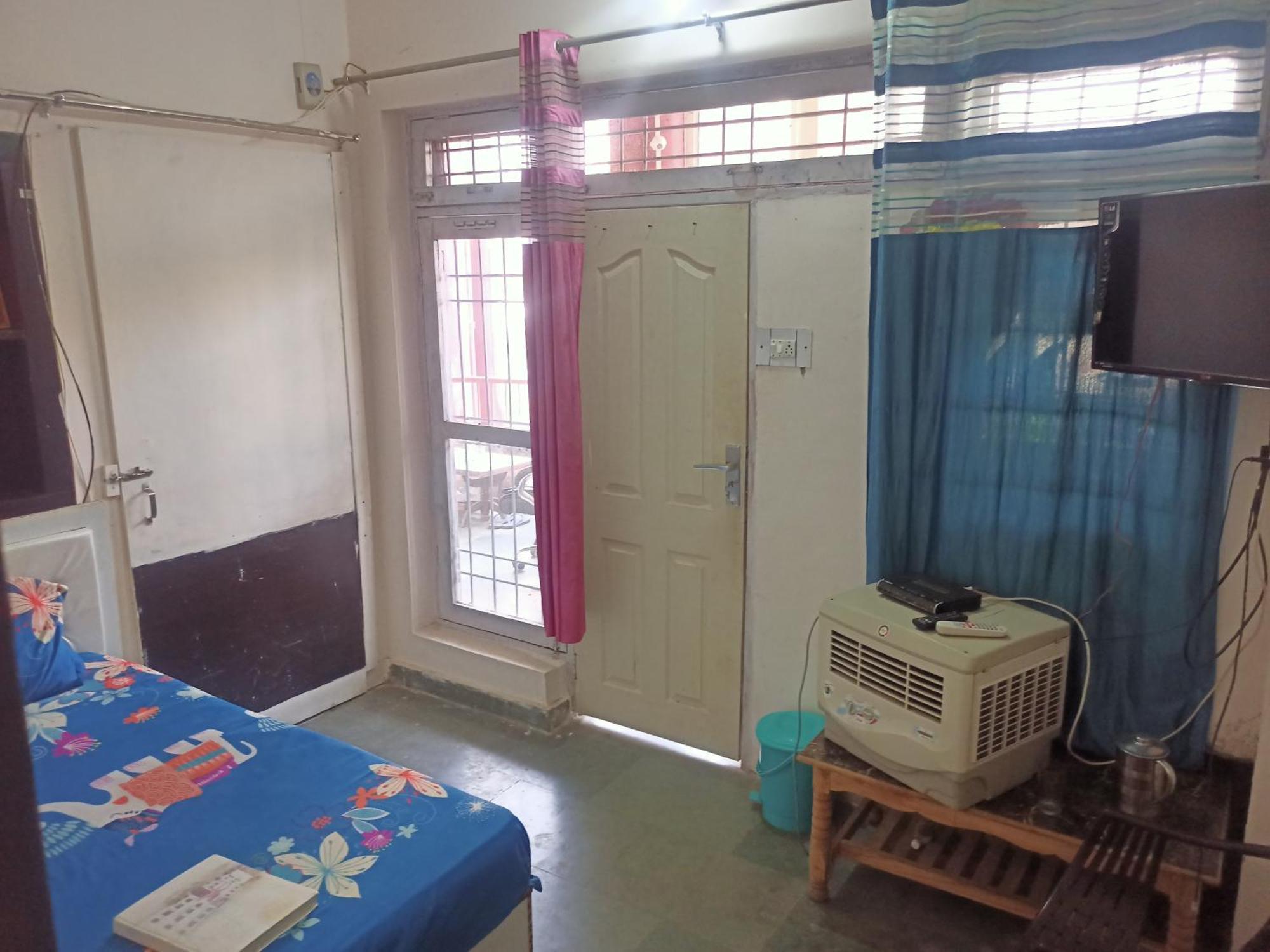 City Crown Guest House Sundarnagar Номер фото